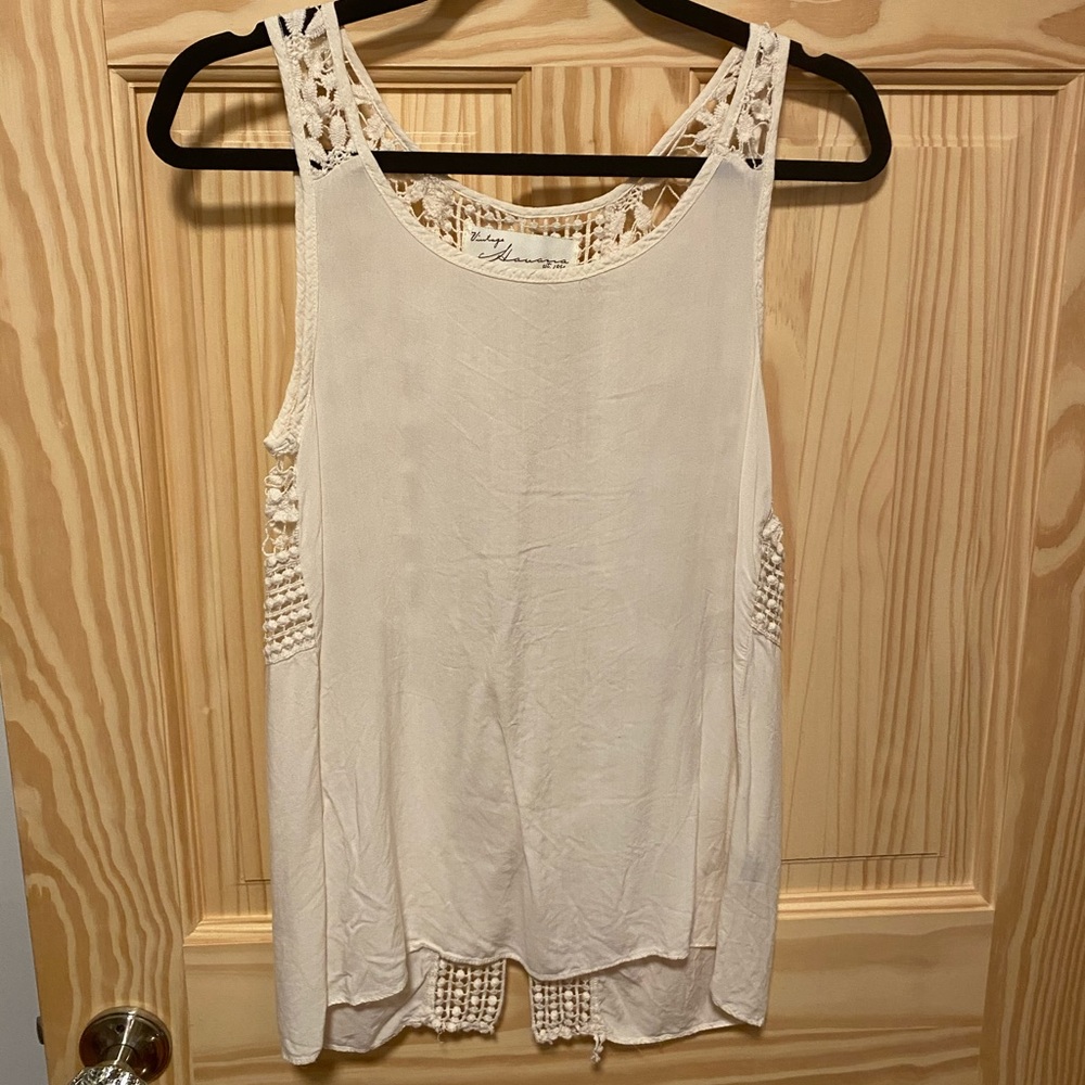 Crochet detailed tank